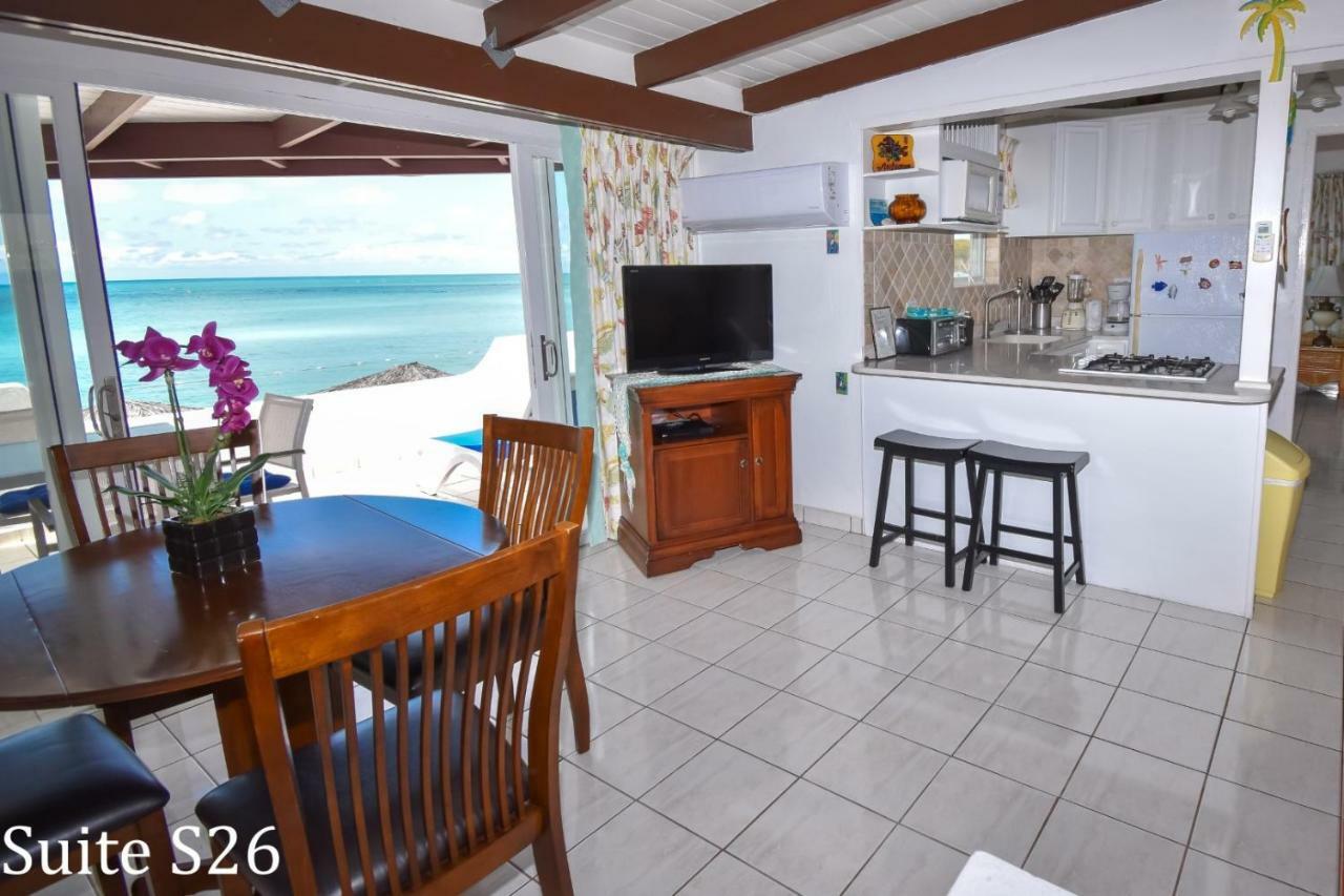 Antigua Village Beach Resort Дикенсон-Бей Экстерьер фото